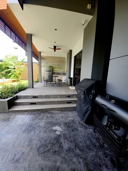 The City Bangna-KM.7, Samut Prakan, 80 Bangna-Trad Road, Bang Kaeo, Bang Plee, Samut Prakan, 5 Bedrooms, 400 sqm, Single Detached House For Rent, by Thananith Ittitulyapong, 500484971 - DDproperty.com