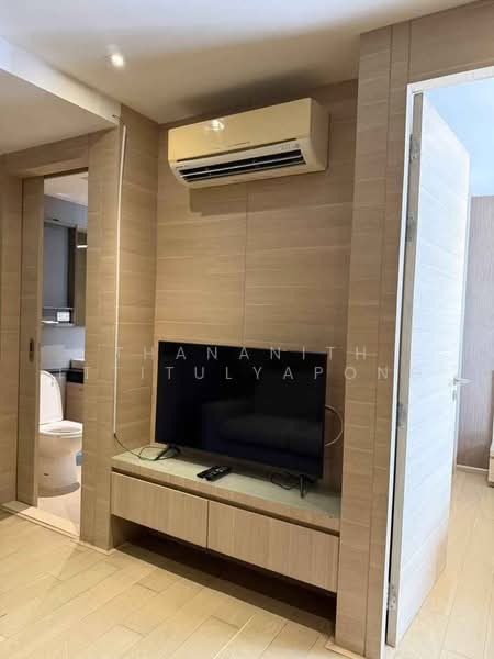 Klass Silom, Bangkok, 52 Silom Road, Silom, Bang Rak, Bangkok, 1 Bedroom, 33 sqm, Condo For Rent, by Thananith Ittitulyapong, 500484976 - DDproperty.com