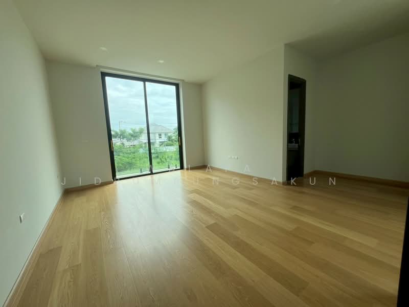 The Master Ekkamai-Ramintra, Bangkok, Soi Ramintra 39, Tha Rang, Bang Khen, Bangkok, 4 Bedrooms, 419 sqm, Single Detached House For Rent, by Walapa Jidbumrungsakun, 500484984 - DDproperty.com