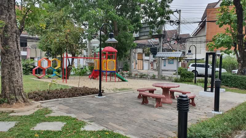 Merit Place Ladprao 87 : ทาวน์โฮม เมอริท เพลส ลาดพร้าว 87, กรุงเทพ, ซอย ลาดพร้าว 87, วังทองหลาง, กรุงเทพ, 72 ตร.ม., ทาวน์เฮ้าส์ ขาย, โดย Walapa Jidbumrungsakun, 500484994 - DDproperty.com