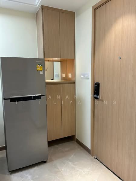 Regal Sathon-Naradhiwas, Bangkok, Naradhiwas Rajanagarindra Road, Thung Maha Mek, Sathon, Bangkok, 1 Bedroom, 35 sqm, Condo For Rent, by Thananith Ittitulyapong, 500485003 - DDproperty.com