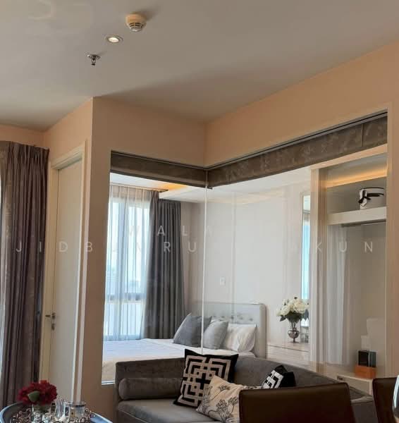 H Sukhumvit 43, Bangkok, 28 Sukhumvit 34 Road, Khlong Tan Nua, Watthana, Bangkok, 1 Bedroom, 43 sqm, Condo For Sale, by Walapa Jidbumrungsakun, 500485016 - DDproperty.com
