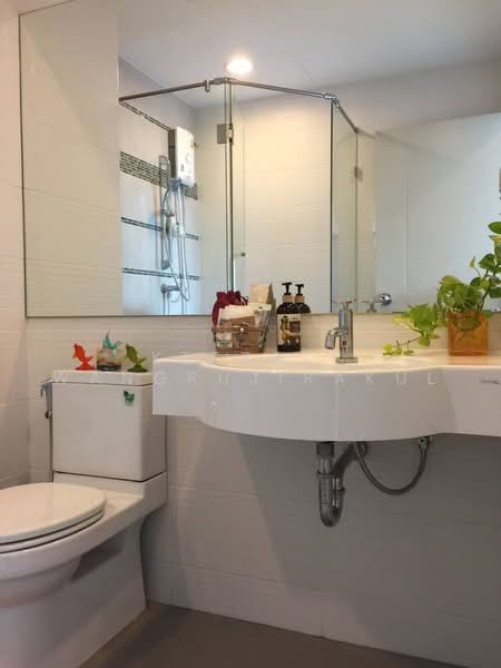 Centric Sathorn-St Louis, Bangkok, Sathorn Nua Road, Yan Nawa, Sathon, Bangkok, 1 Bedroom, 37 sqm, Condo For Rent, by Keerati Wangrujirakul, 500485017 - DDproperty.com