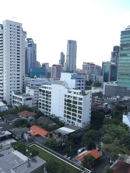 Centric Sathorn-St Louis, Bangkok, Sathorn Nua Road, Yan Nawa, Sathon, Bangkok, 1 Bedroom, 37 sqm, Condo For Rent, by Keerati Wangrujirakul, 500485017 - DDproperty.com