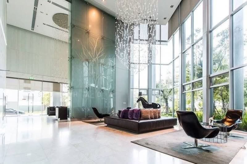 Life Ratchadapisek, Bangkok, 279 Ratchadapisaek Road, Huai Khwang, Bangkok, 2 Bedrooms, 46 sqm, Condo For Sale, by Suchada Yodyiem, 500485026 - DDproperty.com
