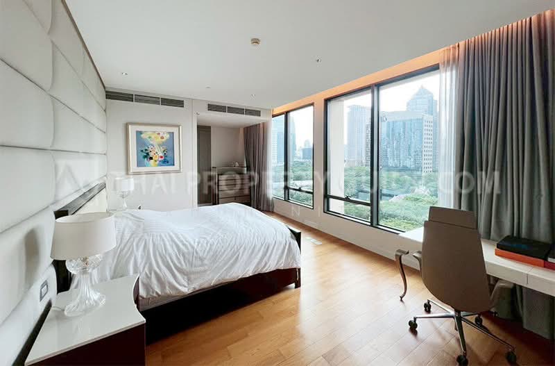 Sindhorn Residence, Bangkok, 54 Soi Ton Son, Lumphini, Pathum Wan, Bangkok, 3 Bedrooms, 200 sqm, Condo For Rent, by Khun Nita, 500485031 - DDproperty.com