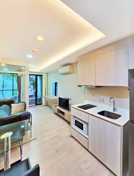 Vtara Sukhumvit 36, Bangkok, 118 Soi Saen Sabai, Phra Kanong, Khlong Toei, Bangkok, 1 Bedroom, 29 sqm, Condo For Sale, by Walapa Jidbumrungsakun, 500485048 - DDproperty.com