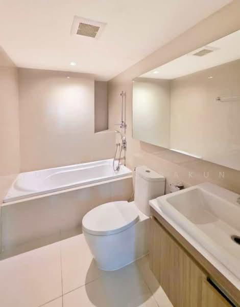 Vtara Sukhumvit 36, Bangkok, 118 Soi Saen Sabai, Phra Kanong, Khlong Toei, Bangkok, 1 Bedroom, 29 sqm, Condo For Sale, by Walapa Jidbumrungsakun, 500485048 - DDproperty.com