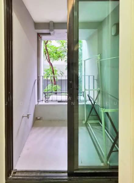 Vtara Sukhumvit 36, Bangkok, 118 Soi Saen Sabai, Phra Kanong, Khlong Toei, Bangkok, 1 Bedroom, 29 sqm, Condo For Sale, by Walapa Jidbumrungsakun, 500485048 - DDproperty.com