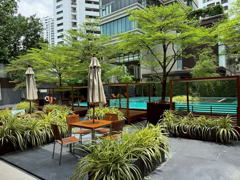 The Emporio Place, Bangkok, 93 Soi Sukhumvit 24, Sukhumvit Road, Khong Tan, Khlong Toei, Bangkok, 1 Bedroom, 47 sqm, Condo For Rent, by Isika Tonkham, 500485085 - DDproperty.com
