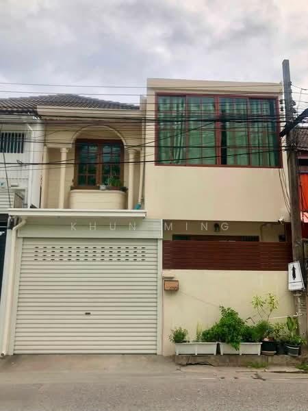 ขาย / ให้เช่า ทาวน์เฮ้าส์รีโนเวทสไตล์ Modern Chinese | มบ.อยู่เจริญ รัชดา 18 (SPSMG155), กรุงเทพ, รัชดา 18, ห้วยขวาง, กรุงเทพ, 180 ตร.ม., ทาวน์เฮ้าส์ ขาย, โดย Khun Ming, 500485097 - DDproperty.com