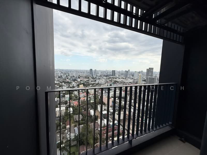 Life Ladprao Valley, Bangkok, Phaholyothin Road, Jom Phon, Chatuchak, Bangkok, 1 Bedroom, 35 sqm, Condo For Rent, by Poommipat Suradech, 500485136 - DDproperty.com