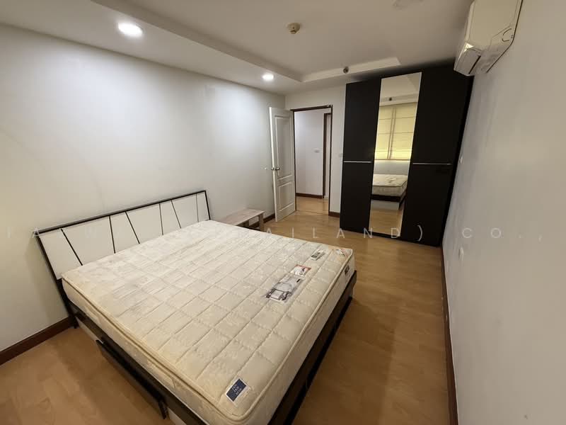 The Master Sathorn Executive, Bangkok, 79/1 Krung Thon Buri Road, Khlong Ton Sai, Khlong San, Bangkok, 3 Bedrooms, 102 sqm, Condo For Sale, by Fazwaz (Thailand) Co., Ltd., 500485138 - DDproperty.com