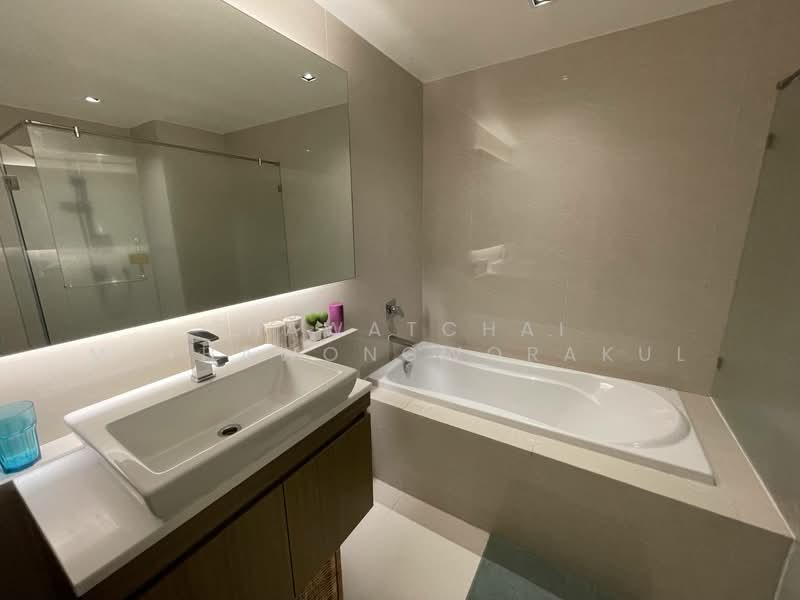 Vtara Sukhumvit 36, Bangkok, 118 Soi Saen Sabai, Phra Kanong, Khlong Toei, Bangkok, 2 Bedrooms, 79 sqm, Condo For Rent, by Thawatchai Methawongworakul, 500485158 - DDproperty.com