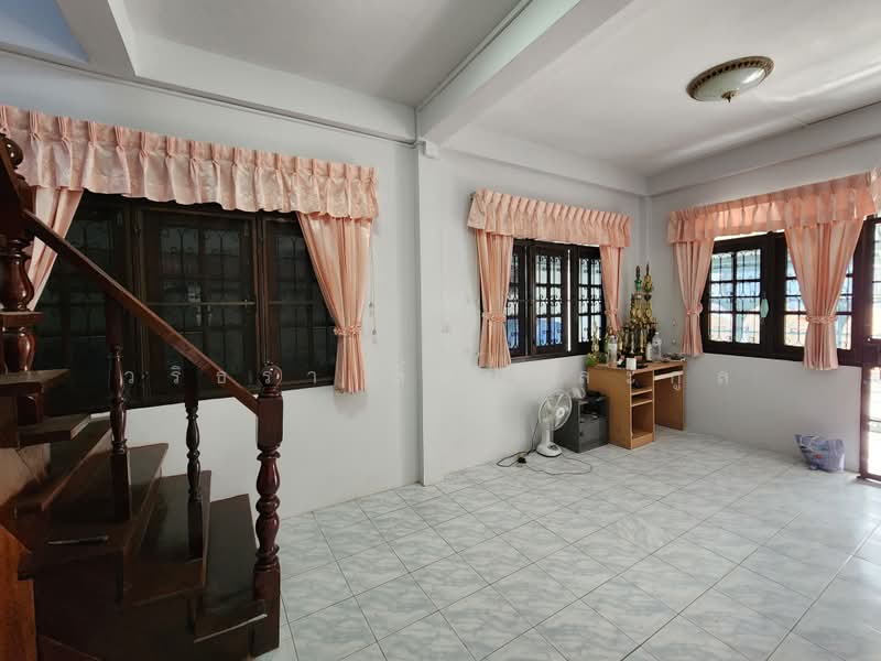 ซอยกรุงเทพ-นนทบุรี 13 (ใกล้แยกติวานนท์ นนทบุรี), Nonthaburi, Talat Kwan, Muang Nonthaburi, Nonthaburi, 3 Bedrooms, 110 sqm, Single Detached House For Rent, by วริธรา ลิ้มปาละกูล, 500485175 - DDproperty.com