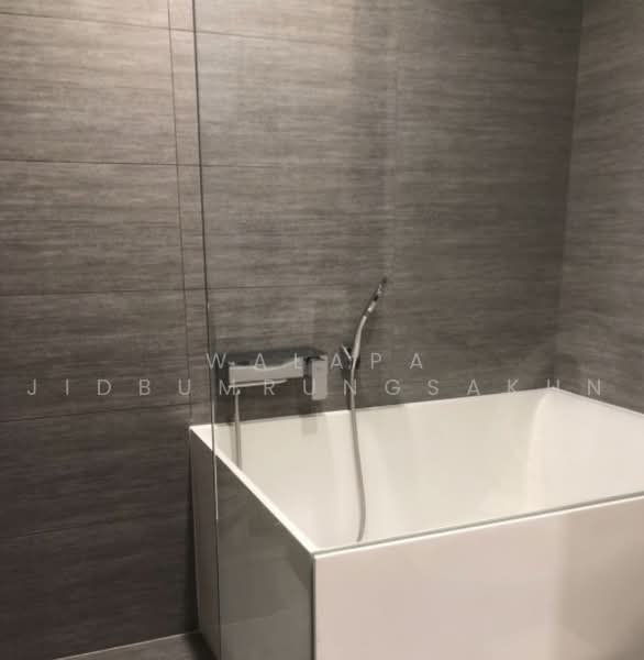Siamese Exclusive Sukhumvit 31, Bangkok, 75 Soi Sukhumvit 31, Khlong Tan Nua, Watthana, Bangkok, 1 Bedroom, 64 sqm, Condo For Rent, by Walapa Jidbumrungsakun, 500485188 - DDproperty.com