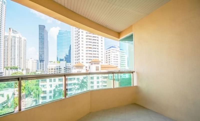 Sukhumvit City Resort, Bangkok, 51 Soi Sukhumvit 11, Khlongtoei Nua, Watthana, Bangkok, 5 Bedrooms, 357 sqm, Condo For Sale, by Suchada Yodyiem, 500485195 - DDproperty.com