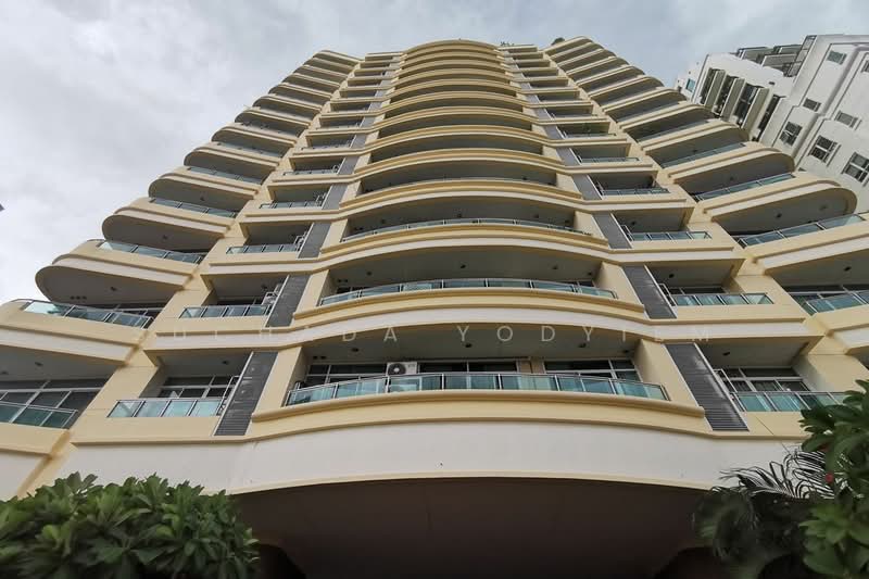Sukhumvit City Resort, Bangkok, 51 Soi Sukhumvit 11, Khlongtoei Nua, Watthana, Bangkok, 5 Bedrooms, 357 sqm, Condo For Sale, by Suchada Yodyiem, 500485195 - DDproperty.com