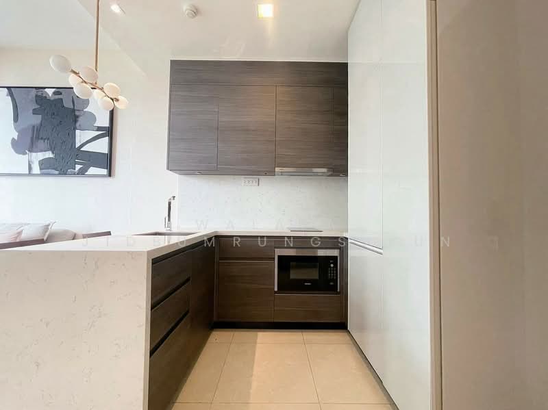 The Esse Asoke, Bangkok, 333 Soi Sukhumvit 21, Sukhumvit Road, Khlongtoei Nua, Watthana, Bangkok, 1 Bedroom, 45 sqm, Condo For Rent, by Walapa Jidbumrungsakun, 500485201 - DDproperty.com
