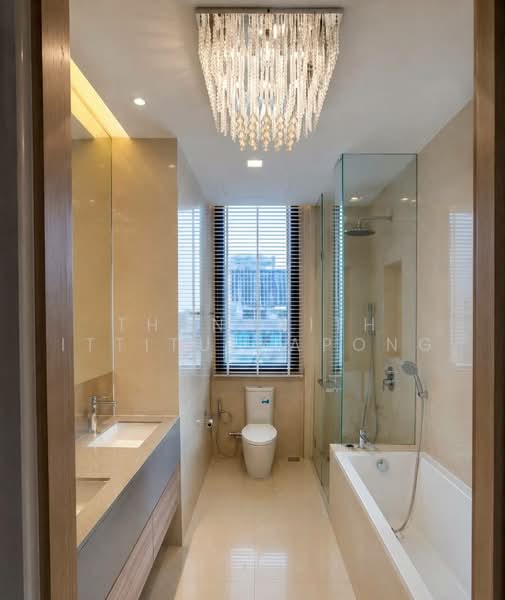 The Esse Asoke, Bangkok, 333 Soi Sukhumvit 21, Sukhumvit Road, Khlongtoei Nua, Watthana, Bangkok, 2 Bedrooms, 74 sqm, Condo For Rent, by Thananith Ittitulyapong, 500485210 - DDproperty.com