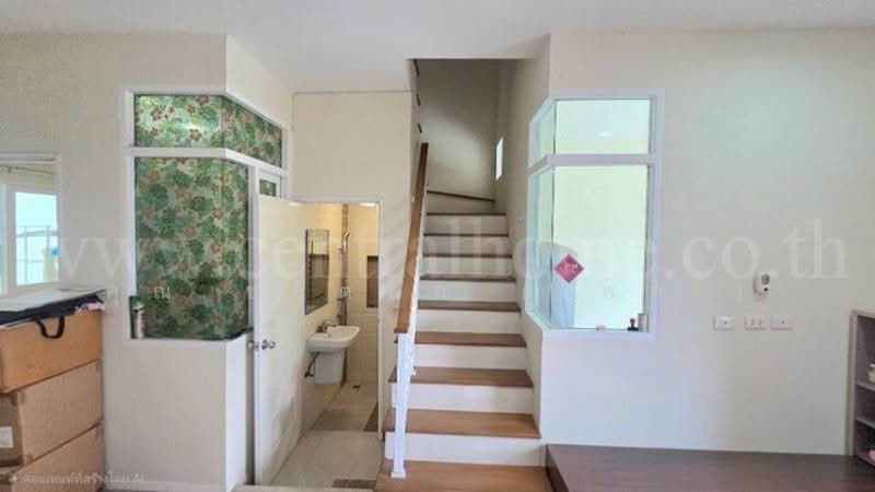 Golden Town Rattanathibet – Bang Phlu BTS Station, Nonthaburi, Bang Kruai-Sai Noi Road, Bang Rak Yai, Bang Bua Thong, Nonthaburi, 4 Bedrooms, 110 sqm, Townhouse For Sale, by คุณ ชลิตพล ( พล ), 500485232 - DDproperty.com