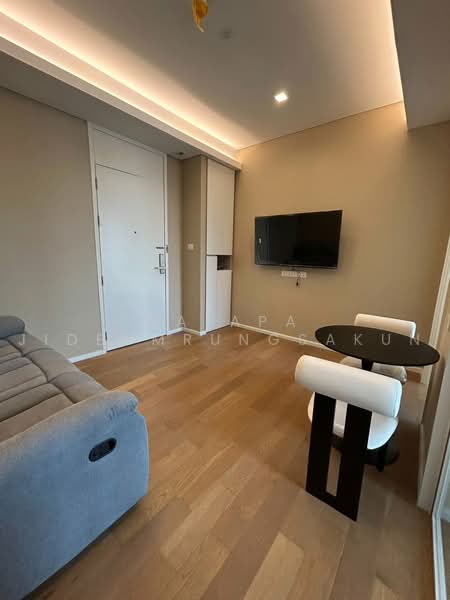 The Saint Residences Ladprao, Bangkok, 588 Vibhavadi-Rangsit Road, Jom Phon, Chatuchak, Bangkok, 1 Bedroom, 35 sqm, Condo For Rent, by Walapa Jidbumrungsakun, 500485235 - DDproperty.com
