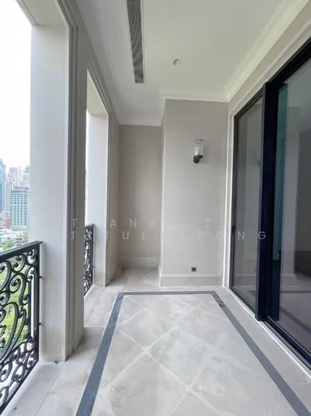 98 Wireless, Bangkok, 98 Wireless Road, Lumphini, Pathum Wan, Bangkok, 2 Bedrooms, 125 sqm, Condo For Rent, by Thananith Ittitulyapong, 500485259 - DDproperty.com