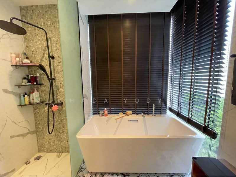Park Court Sukhumvit 77, Bangkok, T77 Sukhumvit 77, Phra Kanong Nua, Watthana, Bangkok, 3 Bedrooms, 285 sqm, Condo For Sale, by Suchada Yodyiem, 500485264 - DDproperty.com