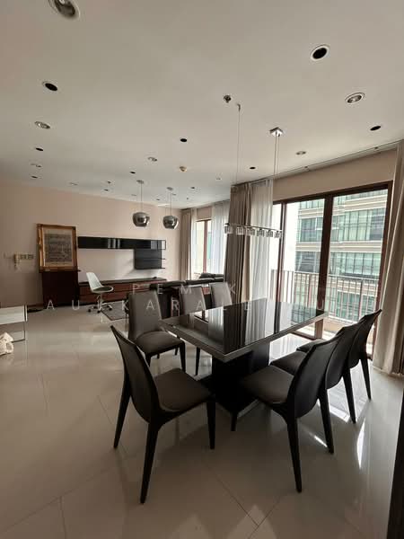 The Emporio Place : ดิ เอ็มโพริโอ เพลส, กรุงเทพ, 93 ซอยสุขุมวิท 24 ถนนสุุขุมวิท, คลองตัน, คลองเตย, กรุงเทพ, 101 ตร.ม., คอนโด ขาย, โดย Pemika Aukkaraleekul, 500485265 - DDproperty.com