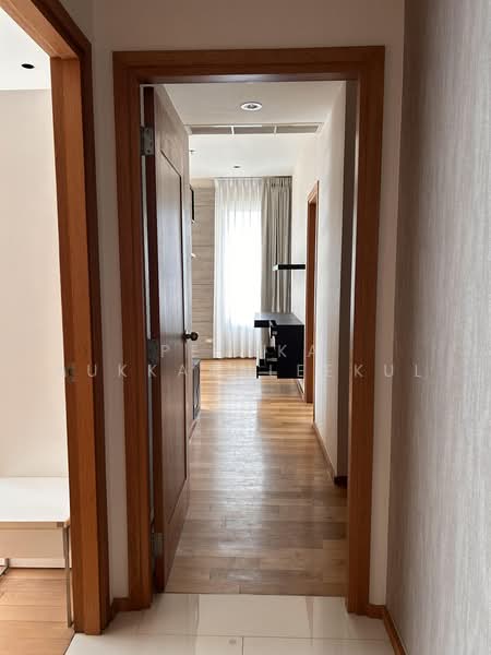 The Emporio Place, Bangkok, 93 Soi Sukhumvit 24, Sukhumvit Road, Khong Tan, Khlong Toei, Bangkok, 2 Bedrooms, 101 sqm, Condo For Sale, by Pemika Aukkaraleekul, 500485265 - DDproperty.com