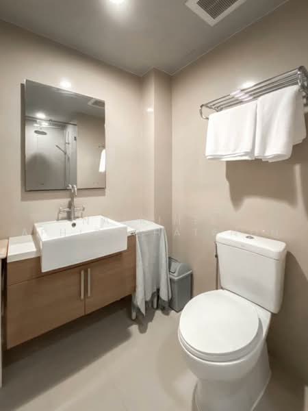 HIVE Sukhumvit 65, Bangkok, 9 Soi Sukhumvit 65, Sukhumvit Road, Phra Kanong Nua, Watthana, Bangkok, 1 Bedroom, 49 sqm, Condo For Rent, by Natrinee Aphirachatanon, 500485278 - DDproperty.com