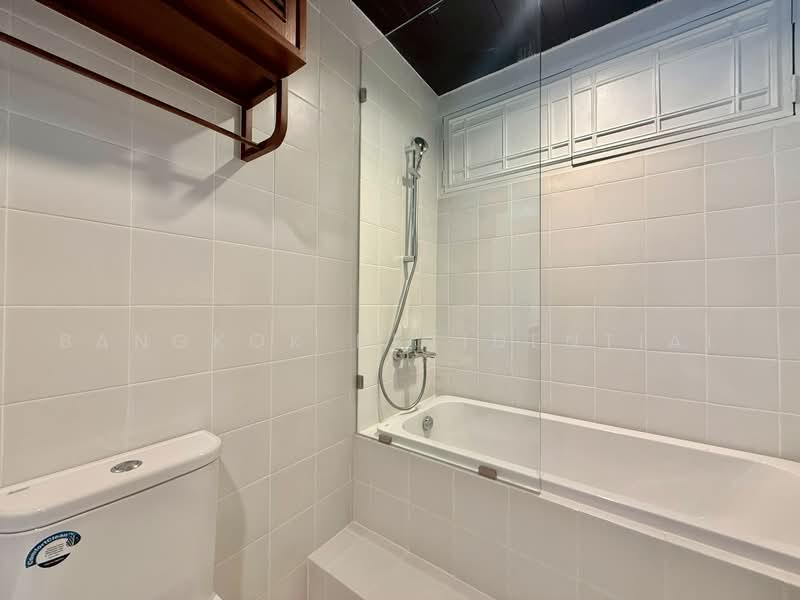The Residence 26, Bangkok, ซอยสุขุมวิท 26 ถนนสุขุมวิท แขวงคลองตัน เขตคลองเตย กทม., Khong Tan, Khlong Toei, Bangkok, 3 Bedrooms, 350 sqm, Condo For Rent, by Bangkok Residential, 500485282 - DDproperty.com