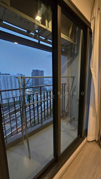 Life Sathorn Sierra, Bangkok, Ratchaphruek Rd, Talat Plu, Thon Buri, Bangkok, 1 Bedroom, 36 sqm, Condo For Rent, by Bencharong (Yok) Treerat-a-na-wat, 500485302 - DDproperty.com