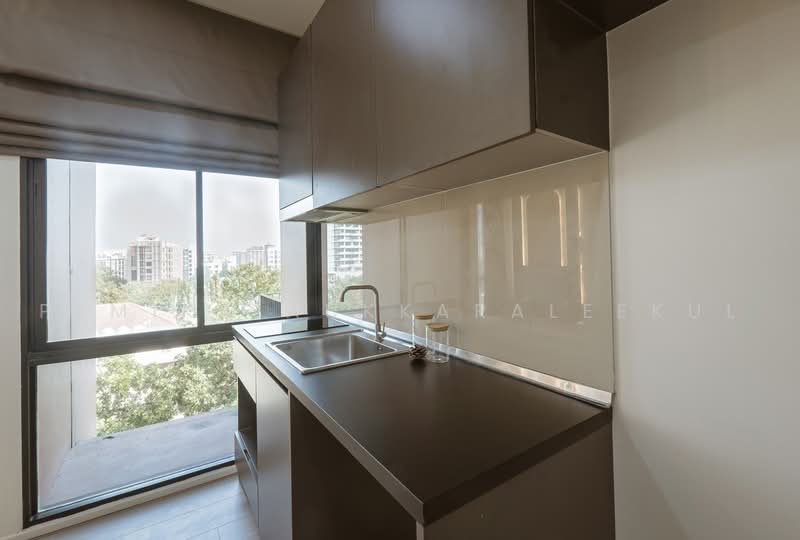 Brown Condo Ratchada 32, Bangkok, Soi Ratchada 32, Ratchadaphisek Road, Chan Kasem, Chatuchak, Bangkok, 2 Bedrooms, 46 sqm, Condo For Sale, by Pemika Aukkaraleekul, 500485326 - DDproperty.com