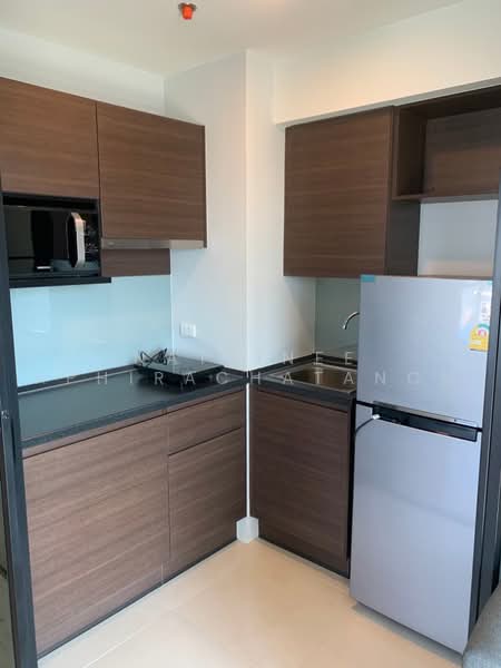 Brix Charan 64, Bangkok, 696 Charan Sanit Wong Road, Bang Yi Khan, Bang Phlat, Bangkok, 2 Bedrooms, 52 sqm, Condo For Rent, by Natrinee Aphirachatanon, 500485341 - DDproperty.com