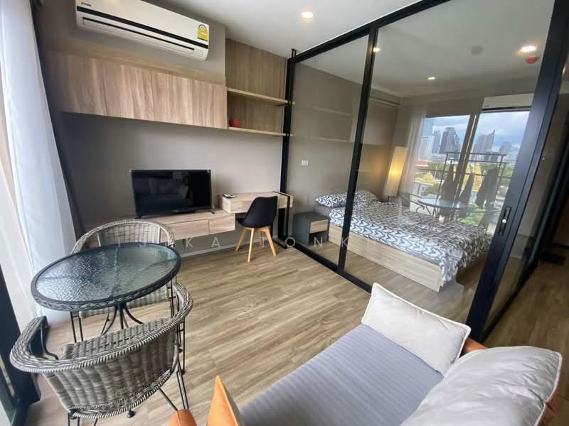 Blossom Condo @ Sathorn-Charoenrat, Bangkok, Charoen Rat Road, Thung Wat Don, Sathon, Bangkok, 1 Bedroom, 31 sqm, Condo For Sale, by Isika Tonkham, 500485342 - DDproperty.com