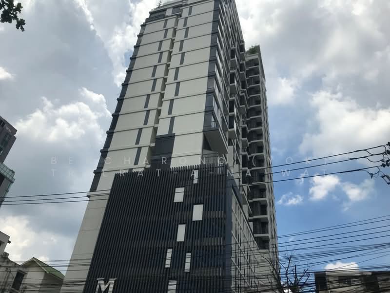 M Thonglor 10, Bangkok, 9 Soi Ekkamai 12, Ekkamai Road, Khlong Tan Nua, Watthana, Bangkok, 1 Bedroom, 35 sqm, Condo For Rent, by Bencharong (Yok) Treerat-a-na-wat, 500485343 - DDproperty.com