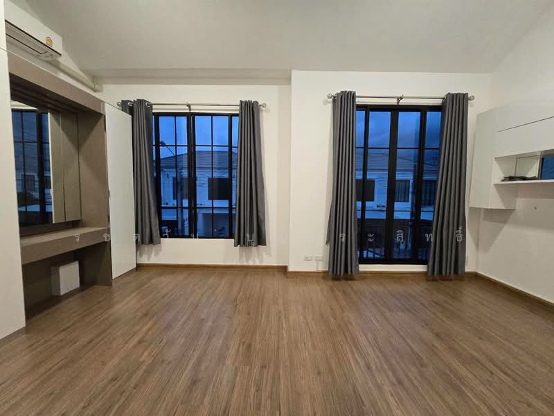Pruksaville Krungthepkreetha-Wongwaen, Bangkok, Kanchanaphisek Rd, Thap Chang, Saphan Sung, Bangkok, Saphan Sung, Bangkok, 3 Bedrooms, 131 sqm, Townhouse For Sale, by รชตวัน บุญประสิทธิ์, 500485345 - DDproperty.com