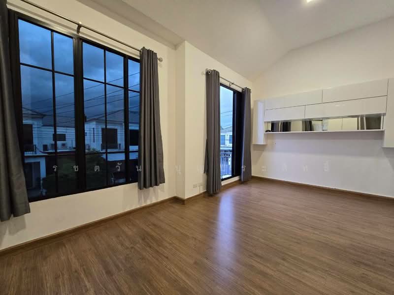 Pruksaville Krungthepkreetha-Wongwaen, Bangkok, Kanchanaphisek Rd, Thap Chang, Saphan Sung, Bangkok, Saphan Sung, Bangkok, 3 Bedrooms, 131 sqm, Townhouse For Sale, by รชตวัน บุญประสิทธิ์, 500485345 - DDproperty.com