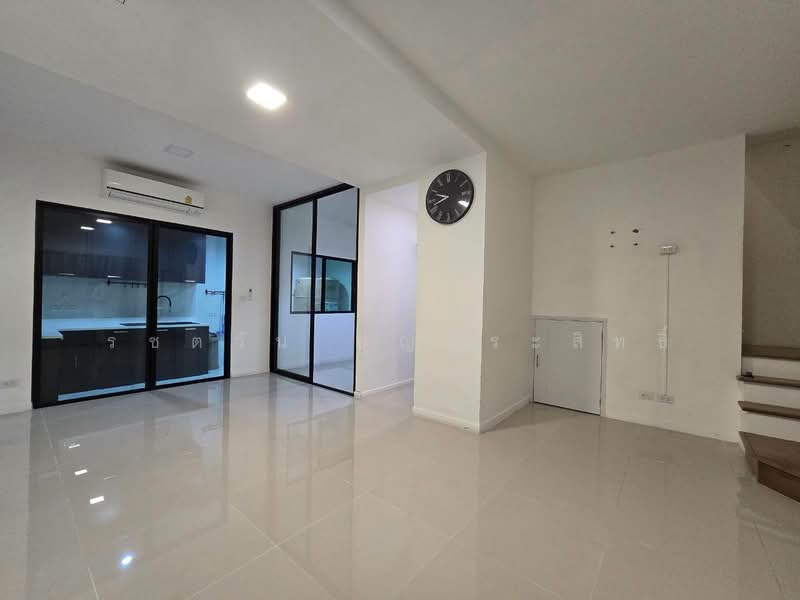 Pruksaville Krungthepkreetha-Wongwaen, Bangkok, Kanchanaphisek Rd, Thap Chang, Saphan Sung, Bangkok, Saphan Sung, Bangkok, 3 Bedrooms, 131 sqm, Townhouse For Sale, by รชตวัน บุญประสิทธิ์, 500485345 - DDproperty.com