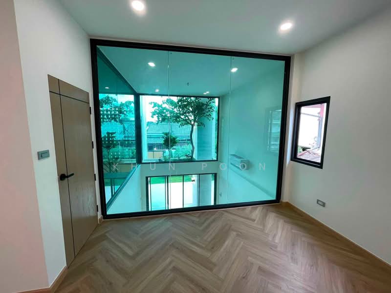 Single House for Sale | 100 sq.wah | Ladprao – Chokchai 4 (SPSSR356), Bangkok, โชคชัย 4, Lat Phrao, Bangkok, 4 Bedrooms, 320 sqm, Single Detached House For Sale, by Khun Poon, 500485347 - DDproperty.com