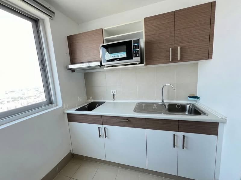 Supalai Park Ekkamai-Thonglor, Bangkok, Petchaburi Road, Bang Kapi, Huai Khwang, Bangkok, 2 Bedrooms, 70 sqm, Condo For Rent, by Natrinee Aphirachatanon, 500485355 - DDproperty.com