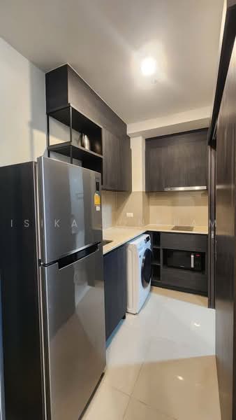 XT Huaikhwang, Bangkok, 244 Ratchadaphisek Road, Huai Khwang, Bangkok, 1 Bedroom, 35 sqm, Condo For Rent, by Isika Tonkham, 500485380 - DDproperty.com