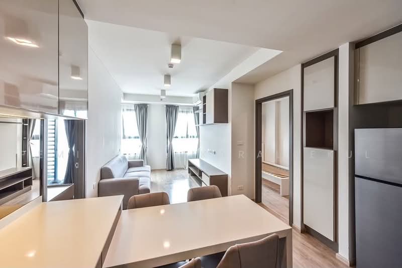 IDEO Sathorn-Wongwian Yai, Bangkok, 219 Soi Krung Thonburi 1, Khlong Ton Sai, Khlong San, Bangkok, 2 Bedrooms, 54 sqm, Condo For Sale, by Pemika Aukkaraleekul, 500485427 - DDproperty.com