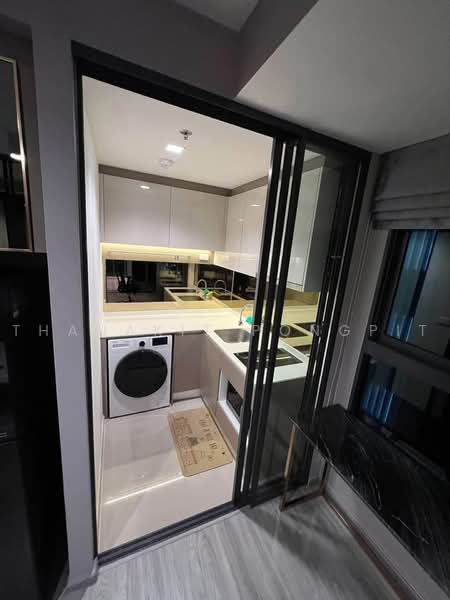 IDEO Sathorn-Wongwian Yai, Bangkok, 219 Soi Krung Thonburi 1, Khlong Ton Sai, Khlong San, Bangkok, 1 Bedroom, 37 sqm, Condo For Rent, by Thanakit Pongpit, 500485430 - DDproperty.com