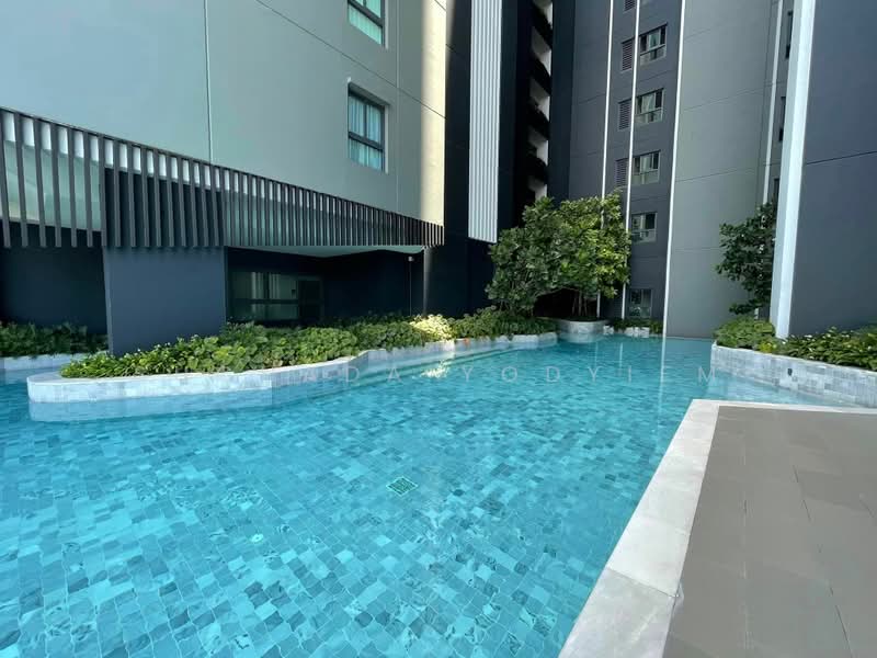 IDEO Sathorn-Wongwian Yai, Bangkok, 219 Soi Krung Thonburi 1, Khlong Ton Sai, Khlong San, Bangkok, 1 Bedroom, 35 sqm, Condo For Sale, by Suchada Yodyiem, 500485431 - DDproperty.com