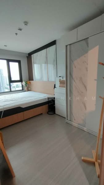 Life Sathorn Sierra, Bangkok, Ratchaphruek Rd, Talat Plu, Thon Buri, Bangkok, 1 Bedroom, 32 sqm, Condo For Rent, by Isika Tonkham, 500485444 - DDproperty.com