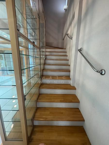 Baan Klang Muang Urbanion Rama 9-Ladprao, Bangkok, Soi Ladprao 84, Ladprao Road, Wang Thonglang, Bangkok, 3 Bedrooms, 204 sqm, Townhouse For Rent, by Thawatchai Methawongworakul, 500485447 - DDproperty.com