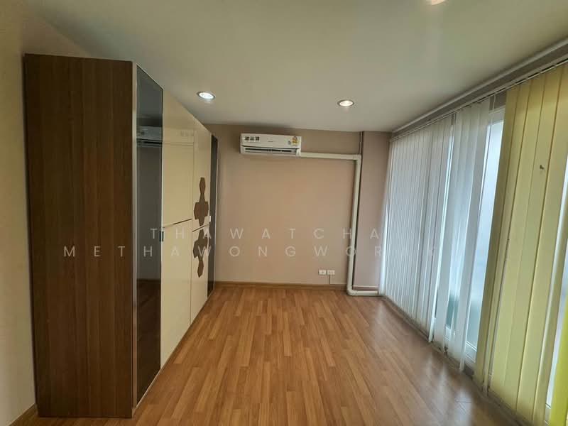 Baan Klang Muang Urbanion Rama 9-Ladprao, Bangkok, Soi Ladprao 84, Ladprao Road, Wang Thonglang, Bangkok, 3 Bedrooms, 204 sqm, Townhouse For Rent, by Thawatchai Methawongworakul, 500485447 - DDproperty.com
