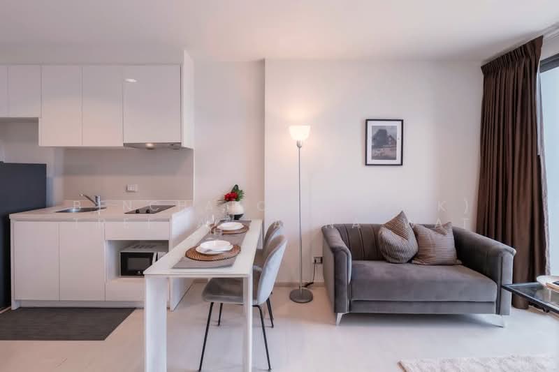 Rhythm Sukhumvit 42, Bangkok, Soi Sukhumvit 42, Sukhumvit Road, Phra Kanong, Khlong Toei, Bangkok, 1 Bedroom, 35 sqm, Condo For Rent, by Bencharong (Yok) Treerat-a-na-wat, 500485448 - DDproperty.com